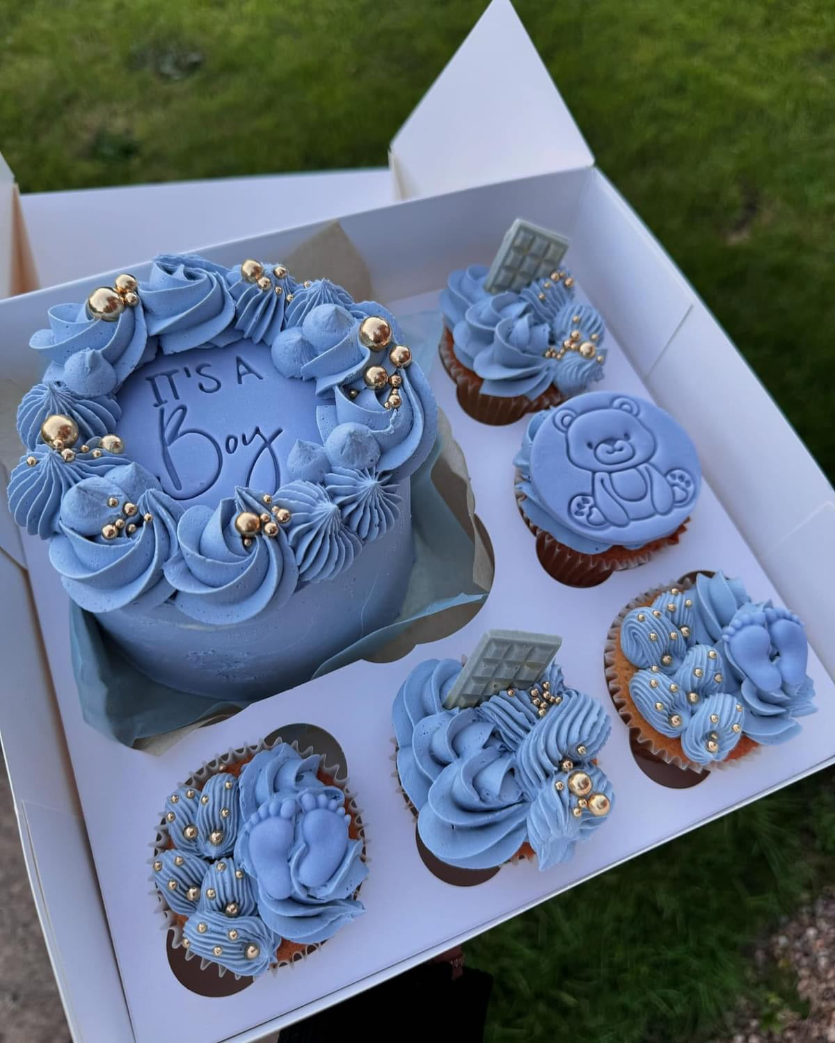 Bento box 5 cupcakes