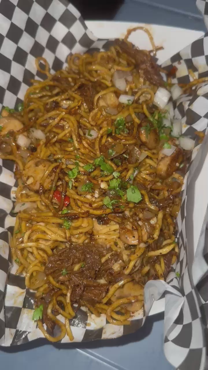 Birria Lo Mein